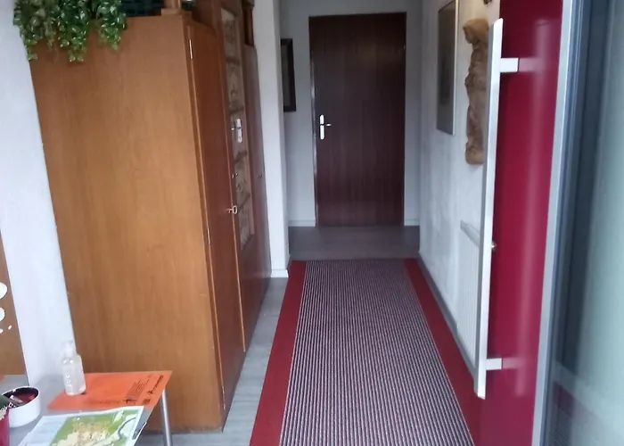 Eva Apartman Sautens